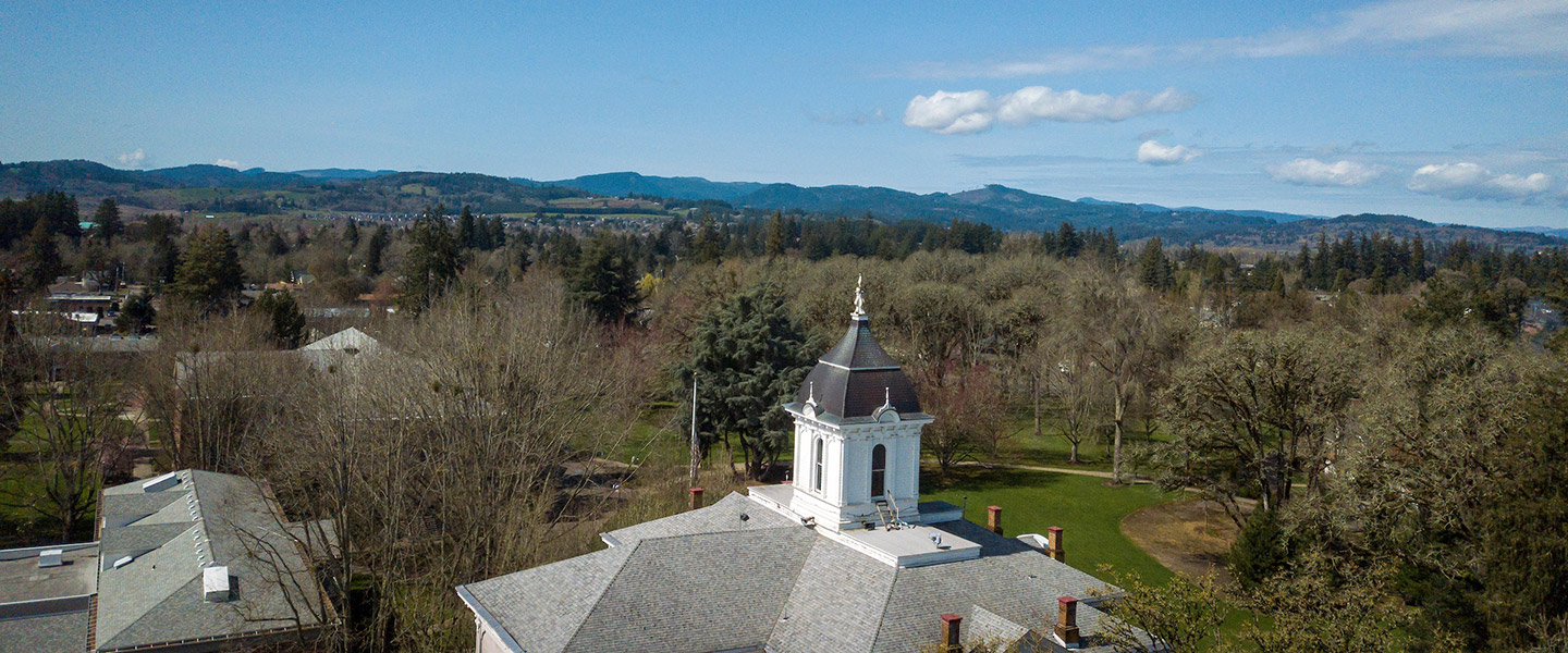Aerial view of ѨƵ's McMinnville campus looking over Pioneer Hall.